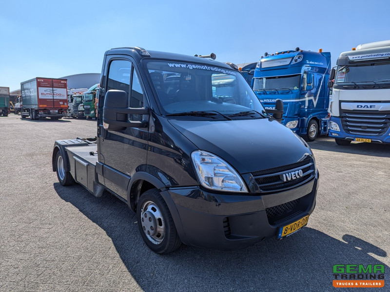 Iveco 35C18/T 4x2 Euro4 - BE-Trekker - 3-Zits - Luchthoorns - NAP - 07/2025APK - Tractor: foto 2 Iveco 35C18/T 4x2 Euro4 - BE-Trekker - 3-Zits - Luchthoorns - NAP - 07/2025APK - Tractor: foto 2