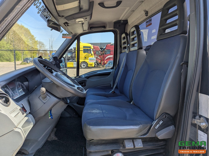 Iveco 35C18/T 4x2 Euro4 - BE-Trekker - 3-Zits - Luchthoorns - NAP - 07/2025APK - Tractor: foto 5 Iveco 35C18/T 4x2 Euro4 - BE-Trekker - 3-Zits - Luchthoorns - NAP - 07/2025APK - Tractor: foto 5