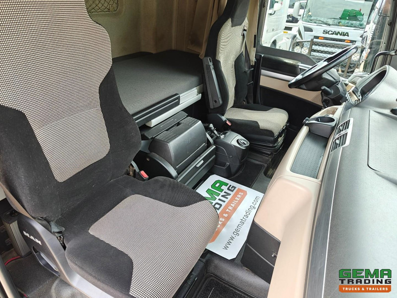 Tractor MAN TGX 18.460 4x2 XXL Euro6 - MEGA - Retarder - Dubbele Tanks - StandAirco - Navi: foto 6