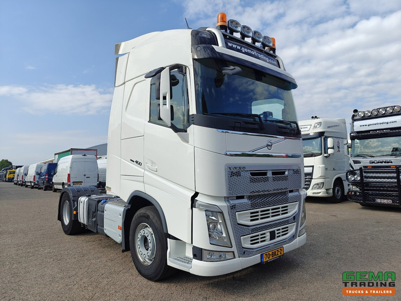 Volvo FH460 4x2 Globetrotter Euro6C - Hydrauliek - WeegSysteem - Navi - SMARTtachoV2 - Tractor: foto 2 Volvo FH460 4x2 Globetrotter Euro6C - Hydrauliek - WeegSysteem - Navi - SMARTtachoV2 - Tractor: foto 2