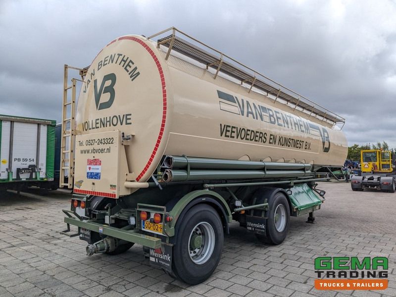 WELGRO 90WSL33-24 2-Assen SAF Silo MengVoeder / Futter 24m³ - Trommelremmen - StuurAs (O1961) - Semirreboque tanque: foto 2 WELGRO 90WSL33-24 2-Assen SAF Silo MengVoeder / Futter 24m³ - Trommelremmen - StuurAs (O1961) - Semirreboque tanque: foto 2