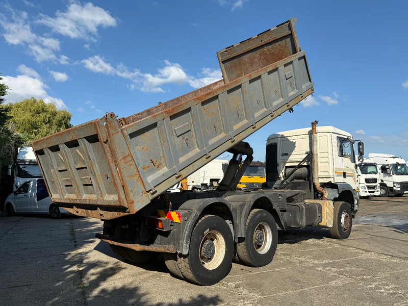 MAN TGA 26.360 6X4 Tipper Spring/Spring ZF Manual gear EURO3 - Camião basculante: foto 4 MAN TGA 26.360 6X4 Tipper Spring/Spring ZF Manual gear EURO3 - Camião basculante: foto 4