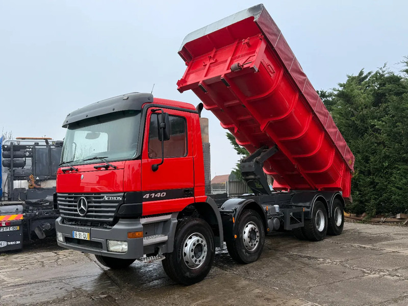 Mercedes-Benz Actros 4140 V6 8X4 Tipper Spring/Spring Man. Gear*TOP CONDITION* - Camião basculante: foto 2 Mercedes-Benz Actros 4140 V6 8X4 Tipper Spring/Spring Man. Gear*TOP CONDITION* - Camião basculante: foto 2