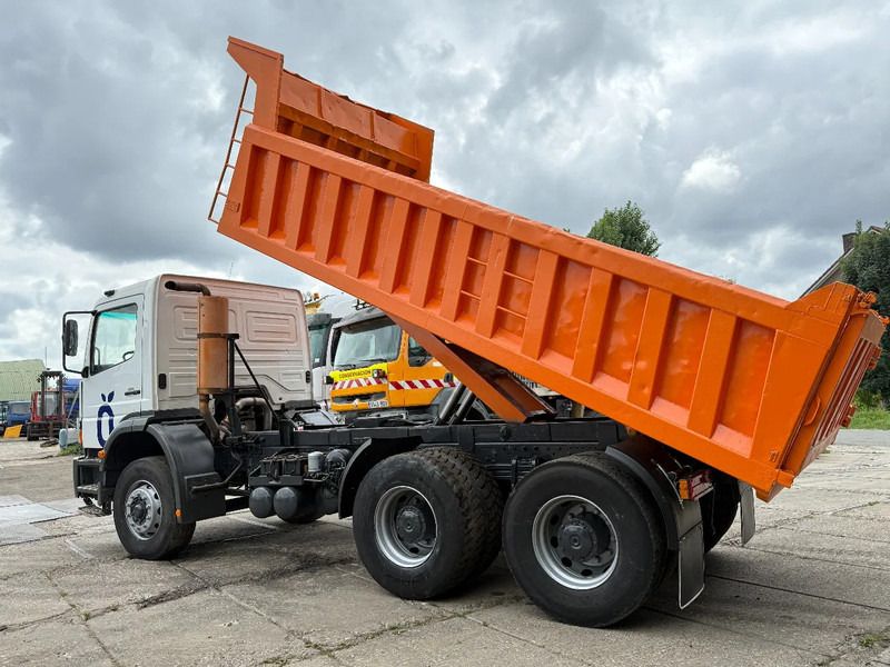 Mercedes-Benz Atego 2628 6X4 Tipper Spring/Spring Manual Gearbox - Camião basculante: foto 3 Mercedes-Benz Atego 2628 6X4 Tipper Spring/Spring Manual Gearbox - Camião basculante: foto 3