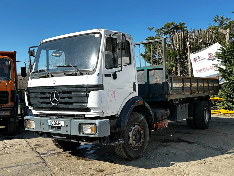 Camião basculante Mercedes-Benz SK 1733 V6 4X2 Tipper Spring/Spring EPS Manual Gearbox: foto 19