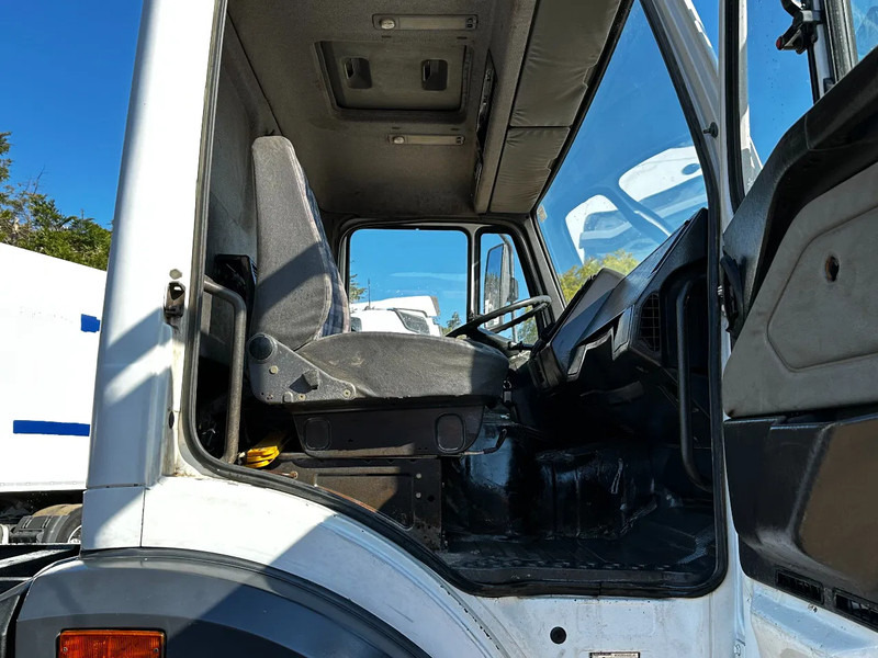 Camião basculante Mercedes-Benz SK 1733 V6 4X2 Tipper Spring/Spring EPS Manual Gearbox: foto 10