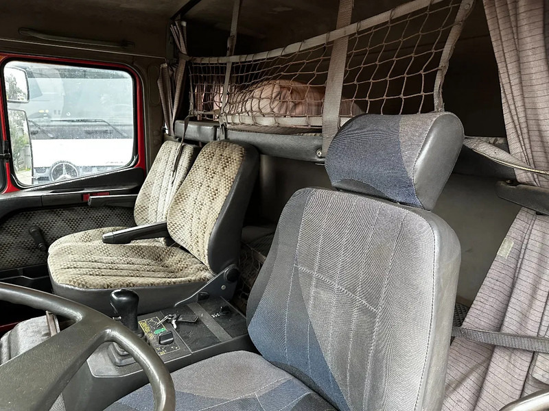 Camião basculante Mercedes-Benz SK 2435 V8 6X2 Tipper EPS Manual Gearbox: foto 12 Camião basculante Mercedes-Benz SK 2435 V8 6X2 Tipper EPS Manual Gearbox: foto 12