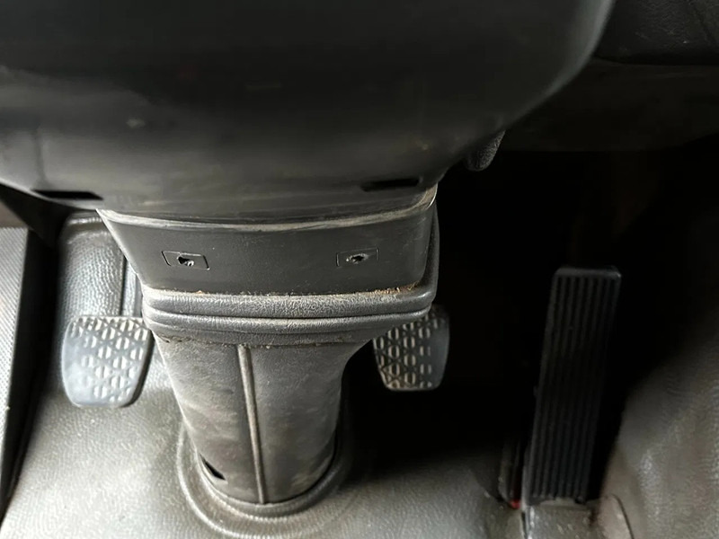 Camião basculante Mercedes-Benz SK 2435 V8 6X2 Tipper EPS Manual Gearbox: foto 11 Camião basculante Mercedes-Benz SK 2435 V8 6X2 Tipper EPS Manual Gearbox: foto 11