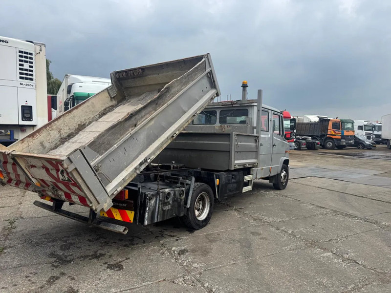 Mercedes-Benz VARIO 815 4X2 Dubbel cabine Tipper Spring/Spring Manual Gear - Camião basculante: foto 4 Mercedes-Benz VARIO 815 4X2 Dubbel cabine Tipper Spring/Spring Manual Gear - Camião basculante: foto 4