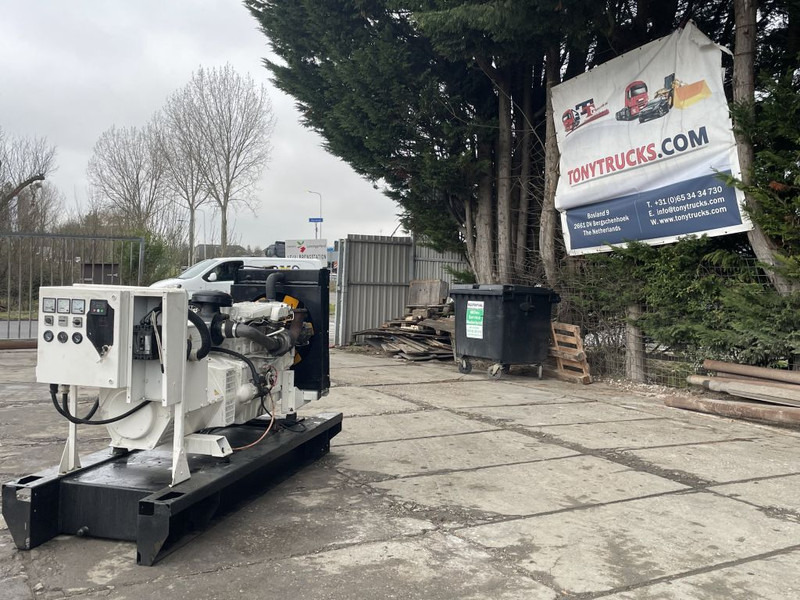 Perkins 100 KVA Generator 3 Phase - Gerador elétrico: foto 2 Perkins 100 KVA Generator 3 Phase - Gerador elétrico: foto 2