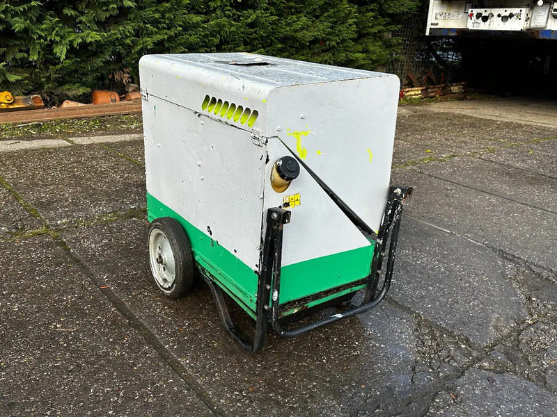Pramac P6000S2 6KVA Generator - Gerador elétrico: foto 2 Pramac P6000S2 6KVA Generator - Gerador elétrico: foto 2