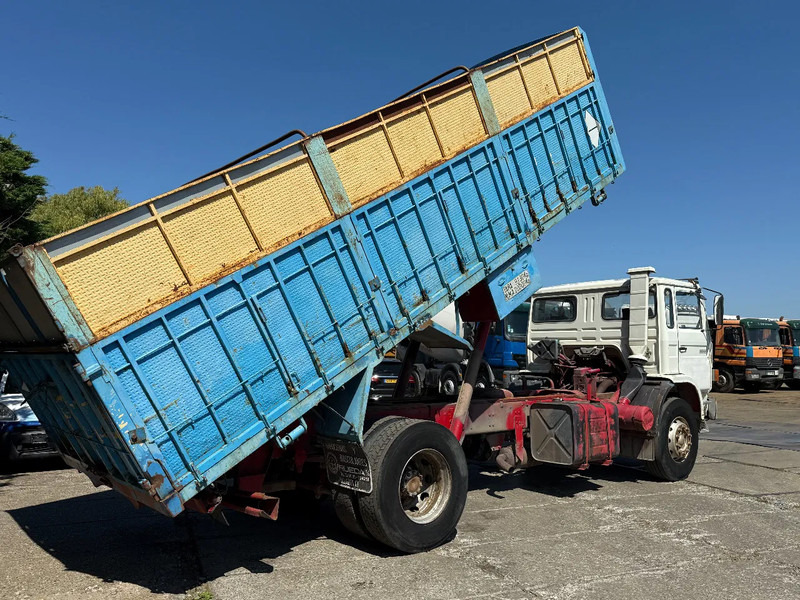 Renault G230 4X2 Tipper Spring/Spring Manual Gearbox - Camião basculante: foto 4 Renault G230 4X2 Tipper Spring/Spring Manual Gearbox - Camião basculante: foto 4