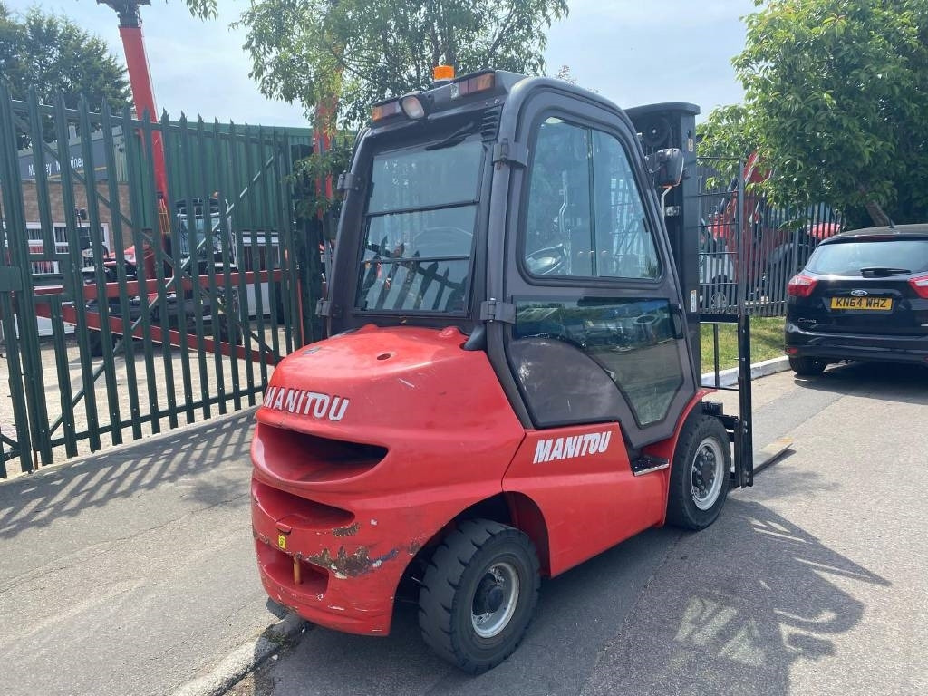Manitou Mi25D - Empilhadeira a diesel: foto 3 Manitou Mi25D - Empilhadeira a diesel: foto 3