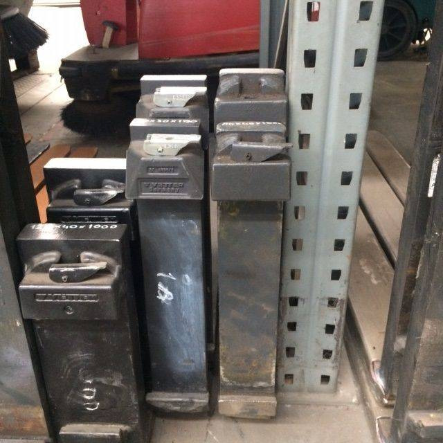 331 mm FEM1A Forks - Garfos: foto 3 331 mm FEM1A Forks - Garfos: foto 3