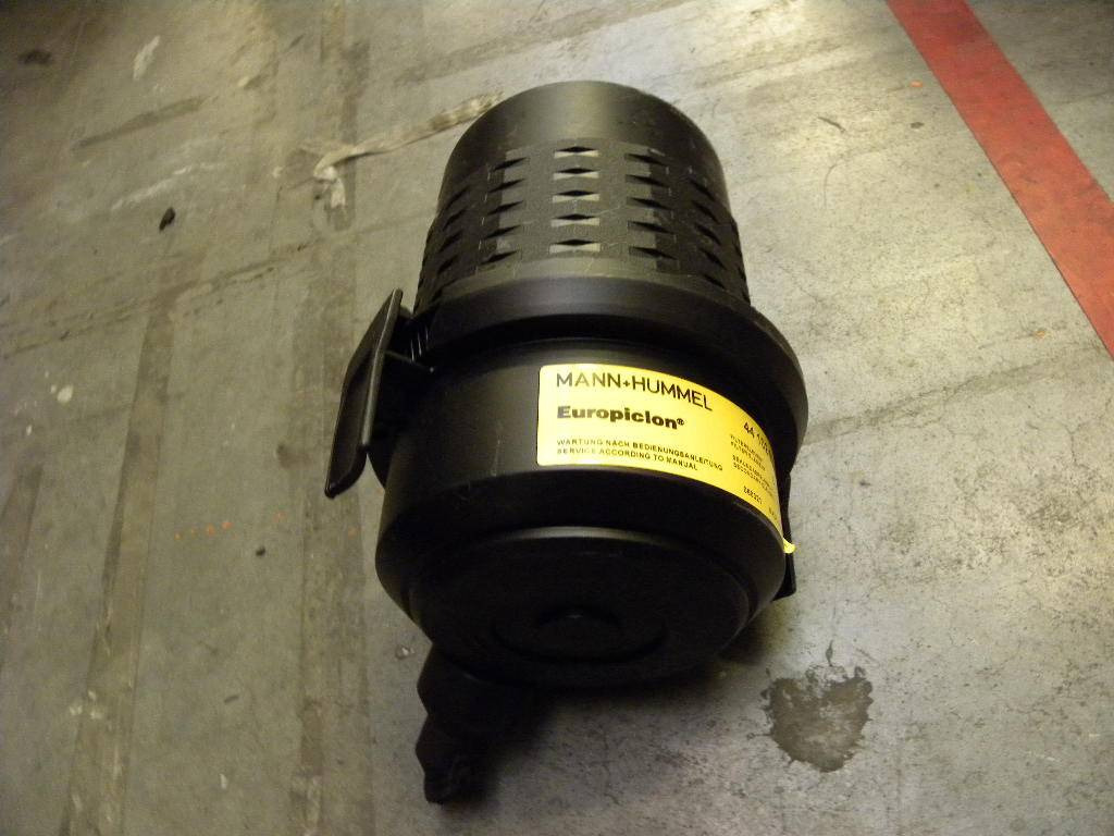Air cleaner from Mann+Hummel - Motor e peças por Equipamento de movimentação: foto 1 Air cleaner from Mann+Hummel - Motor e peças por Equipamento de movimentação: foto 1