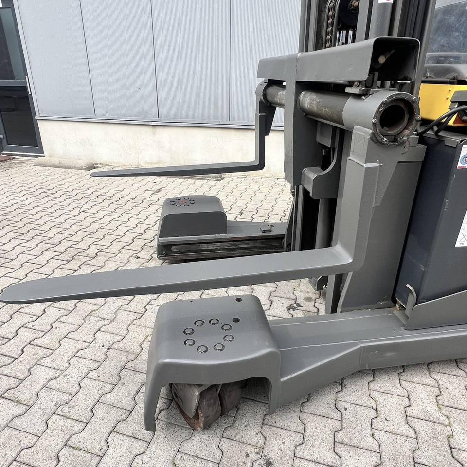 Atlet UFS250DTFVRE480 - Empilhador de 4 vias: foto 5 Atlet UFS250DTFVRE480 - Empilhador de 4 vias: foto 5
