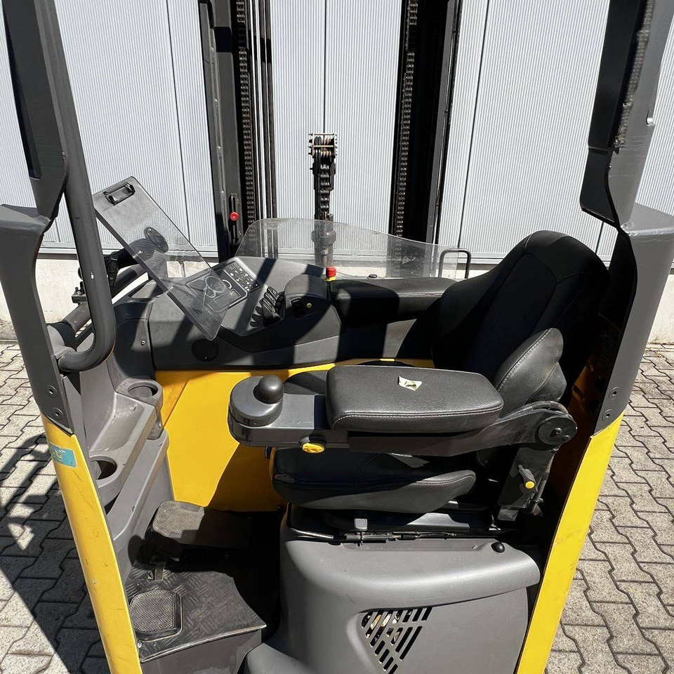 Atlet UND140DTFVRE675 - Empilhador retráctil: foto 3 Atlet UND140DTFVRE675 - Empilhador retráctil: foto 3