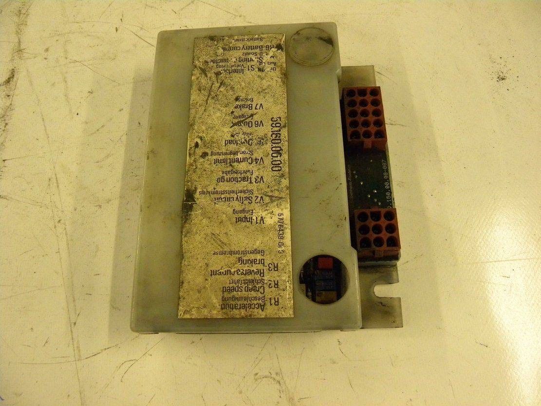 Control Module From Lansing - Centralina electrónica por Equipamento de movimentação: foto 1 Control Module From Lansing - Centralina electrónica por Equipamento de movimentação: foto 1