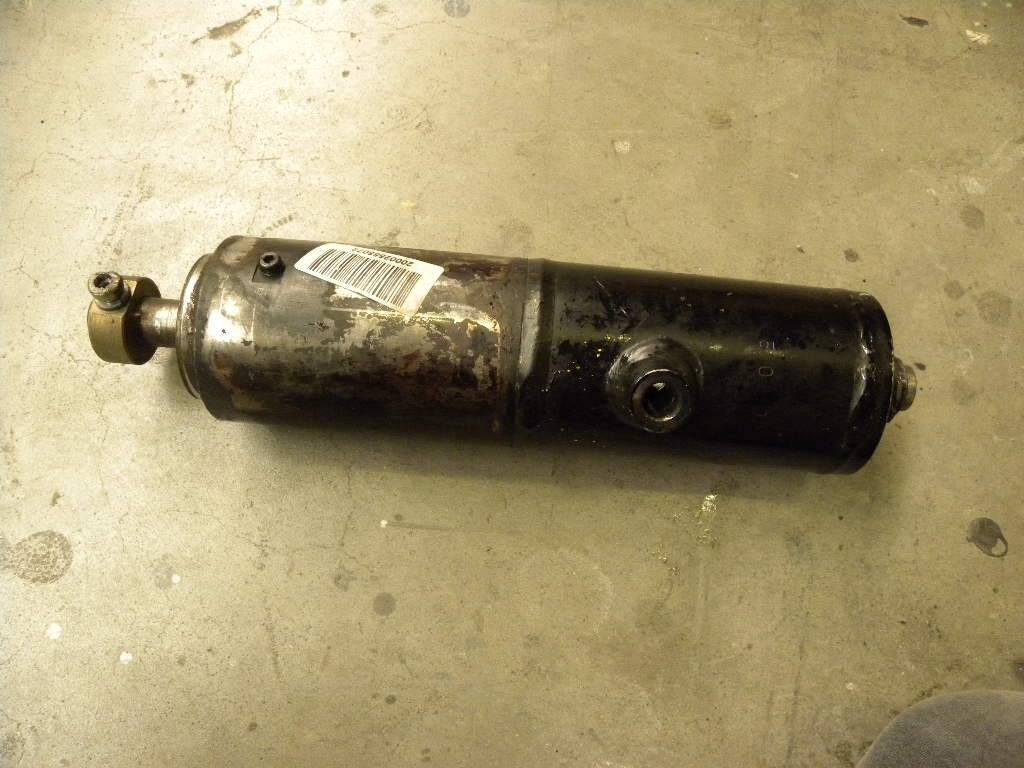 Cylinder ,Lift for Jungheinrich ERE 220 - Cilindro hidráulico por Equipamento de movimentação: foto 1 Cylinder ,Lift for Jungheinrich ERE 220 - Cilindro hidráulico por Equipamento de movimentação: foto 1