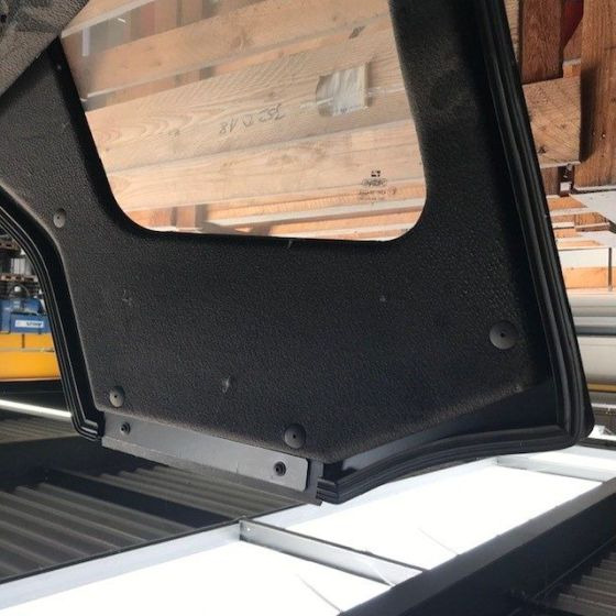 Door left for Linde . Series 391-01, H14-20 - Cabine e interior por Equipamento de movimentação: foto 2 Door left for Linde . Series 391-01, H14-20 - Cabine e interior por Equipamento de movimentação: foto 2