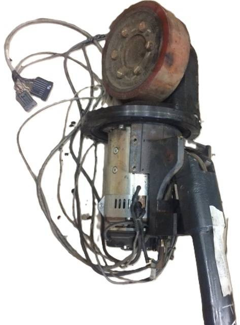 Drive Unit for Komatsu - Motor e peças por Equipamento de movimentação: foto 1 Drive Unit for Komatsu - Motor e peças por Equipamento de movimentação: foto 1