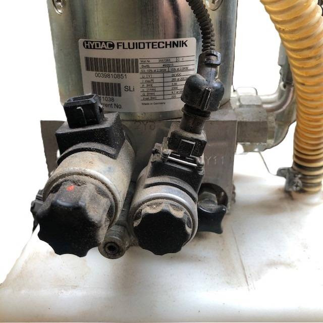 Hydraulic pump unit for Linde /1110/ - Direcção por Equipamento de movimentação: foto 2 Hydraulic pump unit for Linde /1110/ - Direcção por Equipamento de movimentação: foto 2