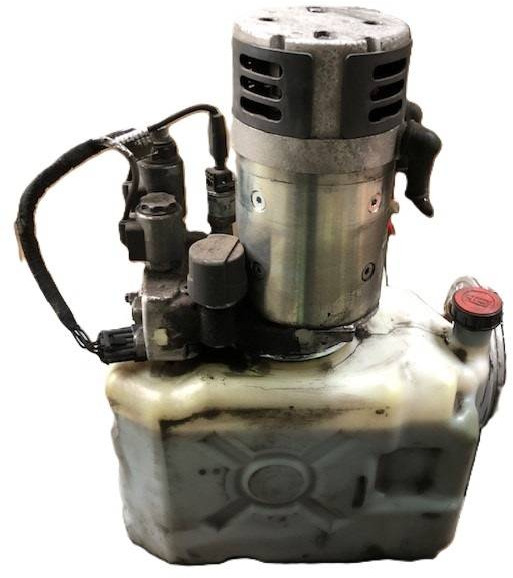 Hydraulic unit - Direcção por Equipamento de movimentação: foto 2 Hydraulic unit - Direcção por Equipamento de movimentação: foto 2