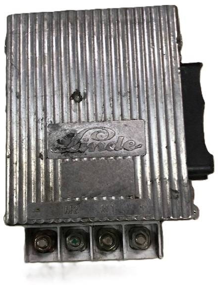 LES-40/11SC05 Steering controller - Sistema elétrico por Equipamento de movimentação: foto 1 LES-40/11SC05 Steering controller - Sistema elétrico por Equipamento de movimentação: foto 1