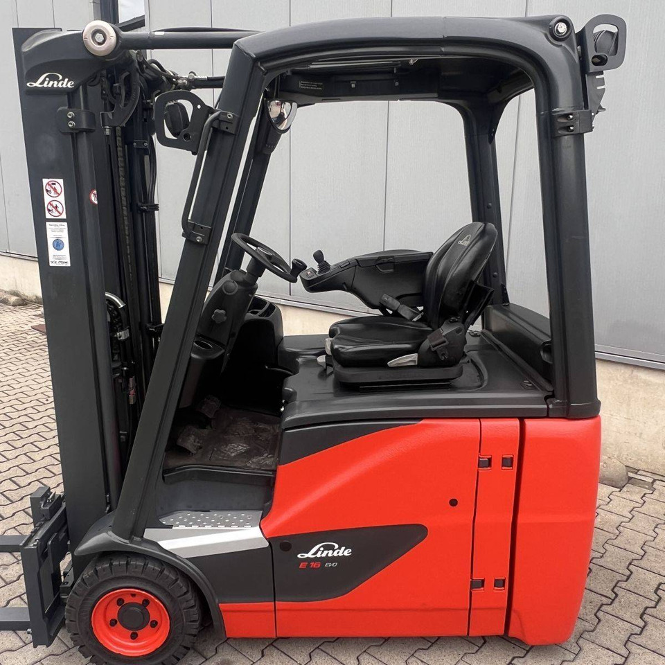 Linde E16H (386-02) EVO - Empilhadeira elétrica: foto 5 Linde E16H (386-02) EVO - Empilhadeira elétrica: foto 5