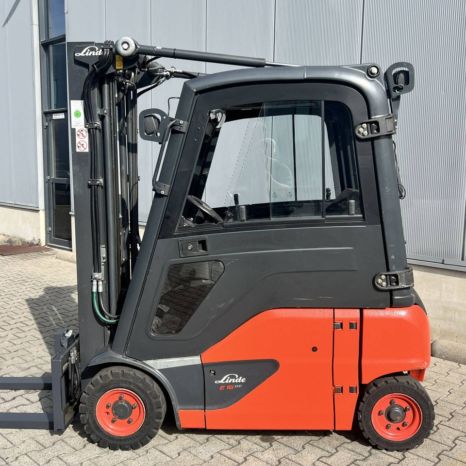 Linde E16P (386-02) EVO - Empilhadeira elétrica: foto 1 Linde E16P (386-02) EVO - Empilhadeira elétrica: foto 1