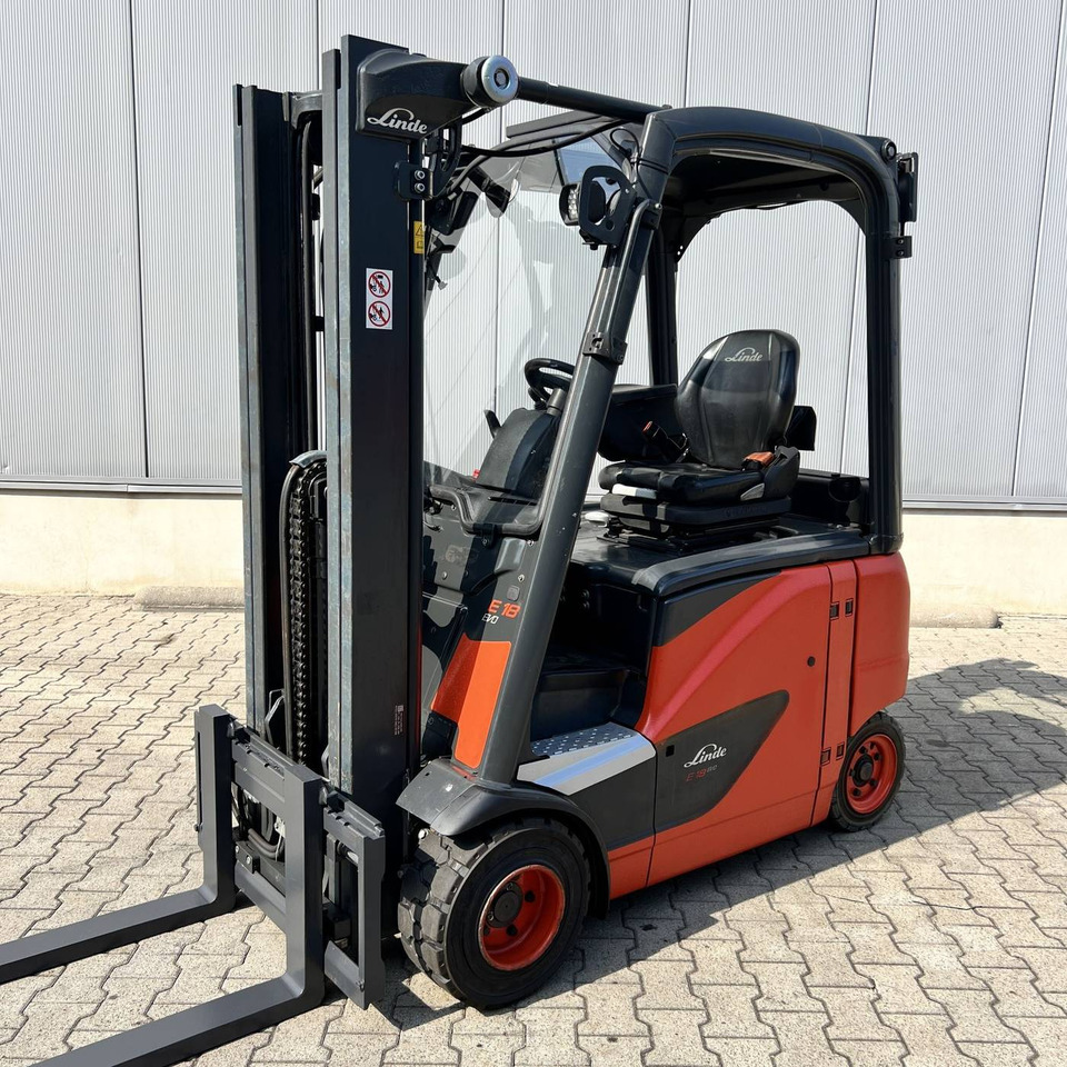 Linde E18P (386-02) EVO - Empilhadeira elétrica: foto 1 Linde E18P (386-02) EVO - Empilhadeira elétrica: foto 1