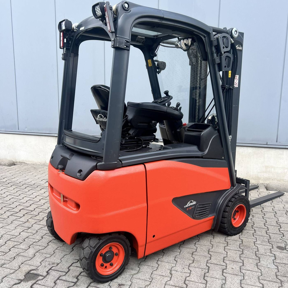 Linde E18P (386-02) EVO - Empilhadeira elétrica: foto 2 Linde E18P (386-02) EVO - Empilhadeira elétrica: foto 2