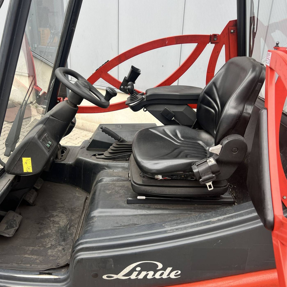 Linde E25S (336-03) - Empilhadeira elétrica: foto 3 Linde E25S (336-03) - Empilhadeira elétrica: foto 3