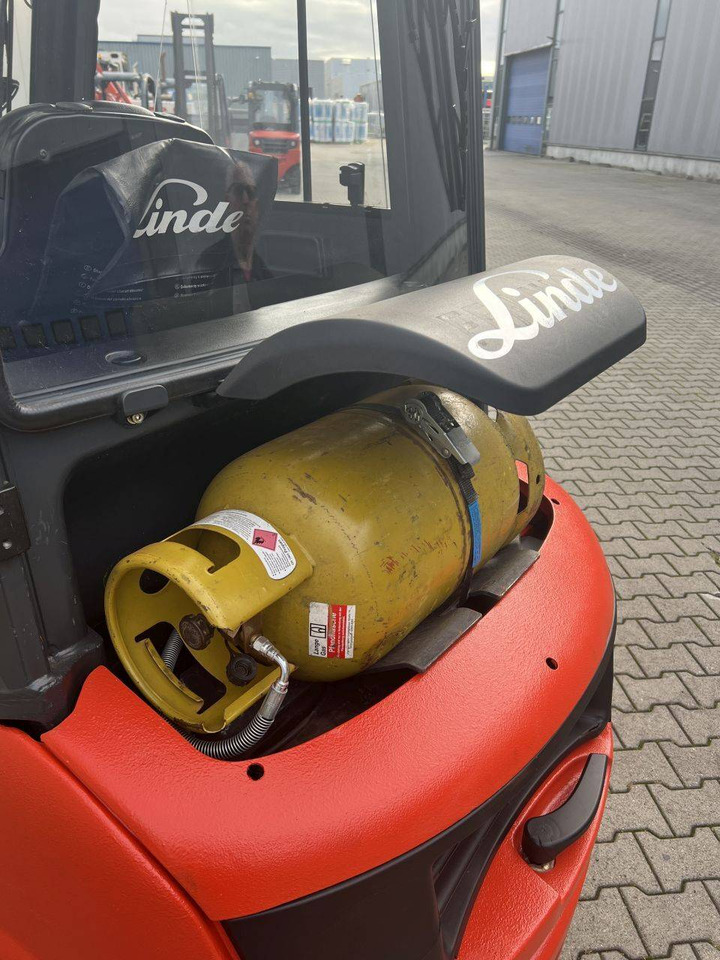 Linde H20T-01 (391) EVO - Empilhadeira a gás: foto 5 Linde H20T-01 (391) EVO - Empilhadeira a gás: foto 5