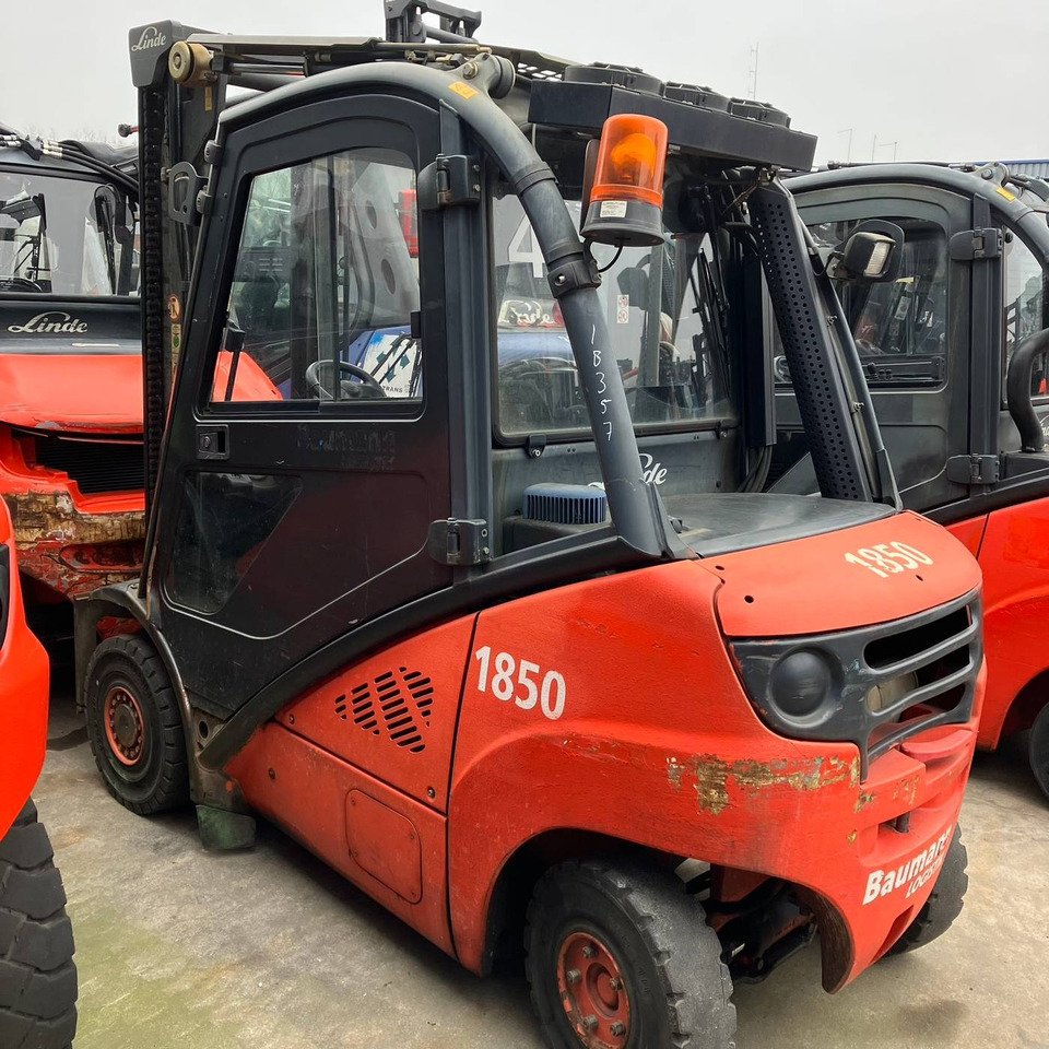 Linde H25D (392) - Empilhadeira a diesel: foto 1 Linde H25D (392) - Empilhadeira a diesel: foto 1