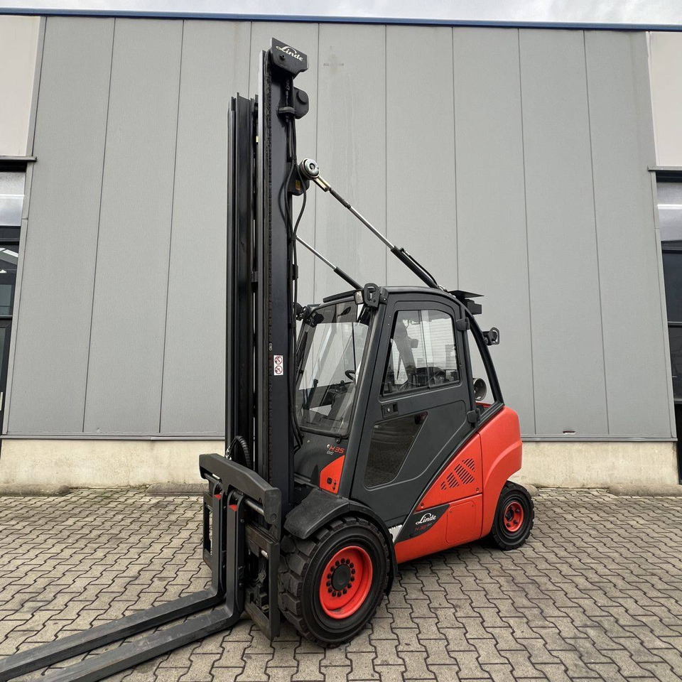 Linde H35T-02 (393) EVO - Empilhadeira a gás: foto 1 Linde H35T-02 (393) EVO - Empilhadeira a gás: foto 1