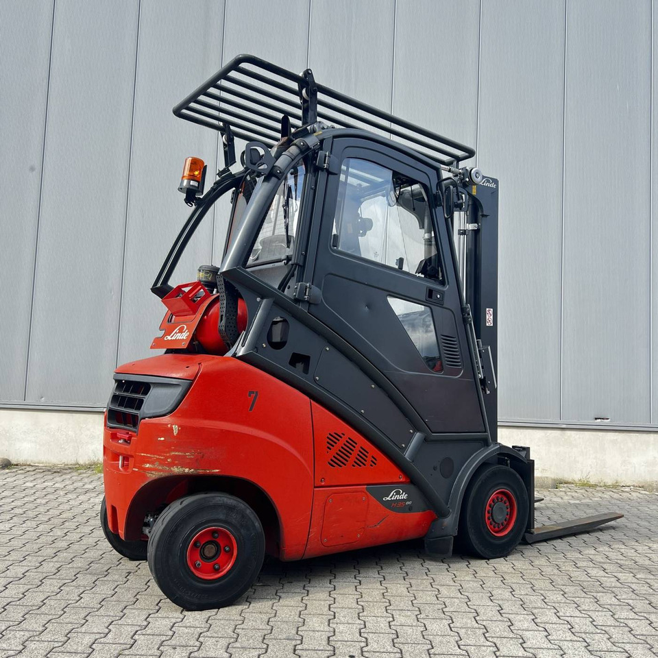 Linde H35T (393-02) EVO - Empilhadeira a gás: foto 1 Linde H35T (393-02) EVO - Empilhadeira a gás: foto 1