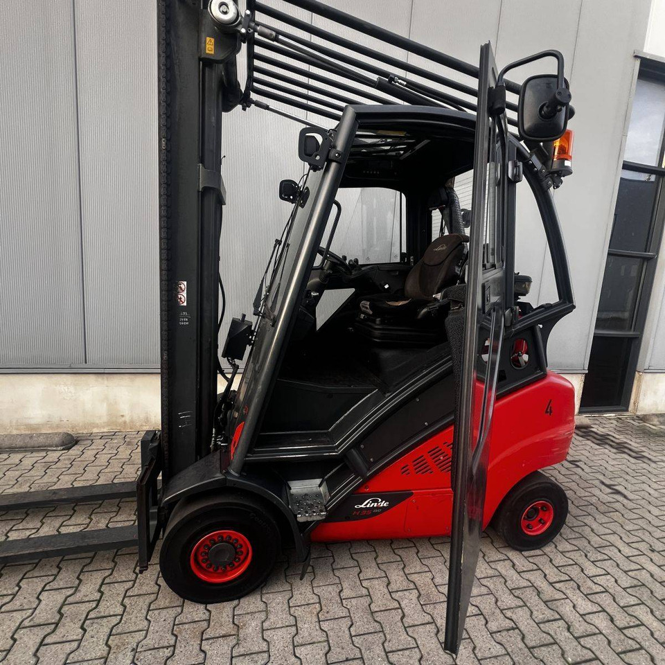 Linde H35T (393-02) EVO - Empilhadeira a gás: foto 5 Linde H35T (393-02) EVO - Empilhadeira a gás: foto 5