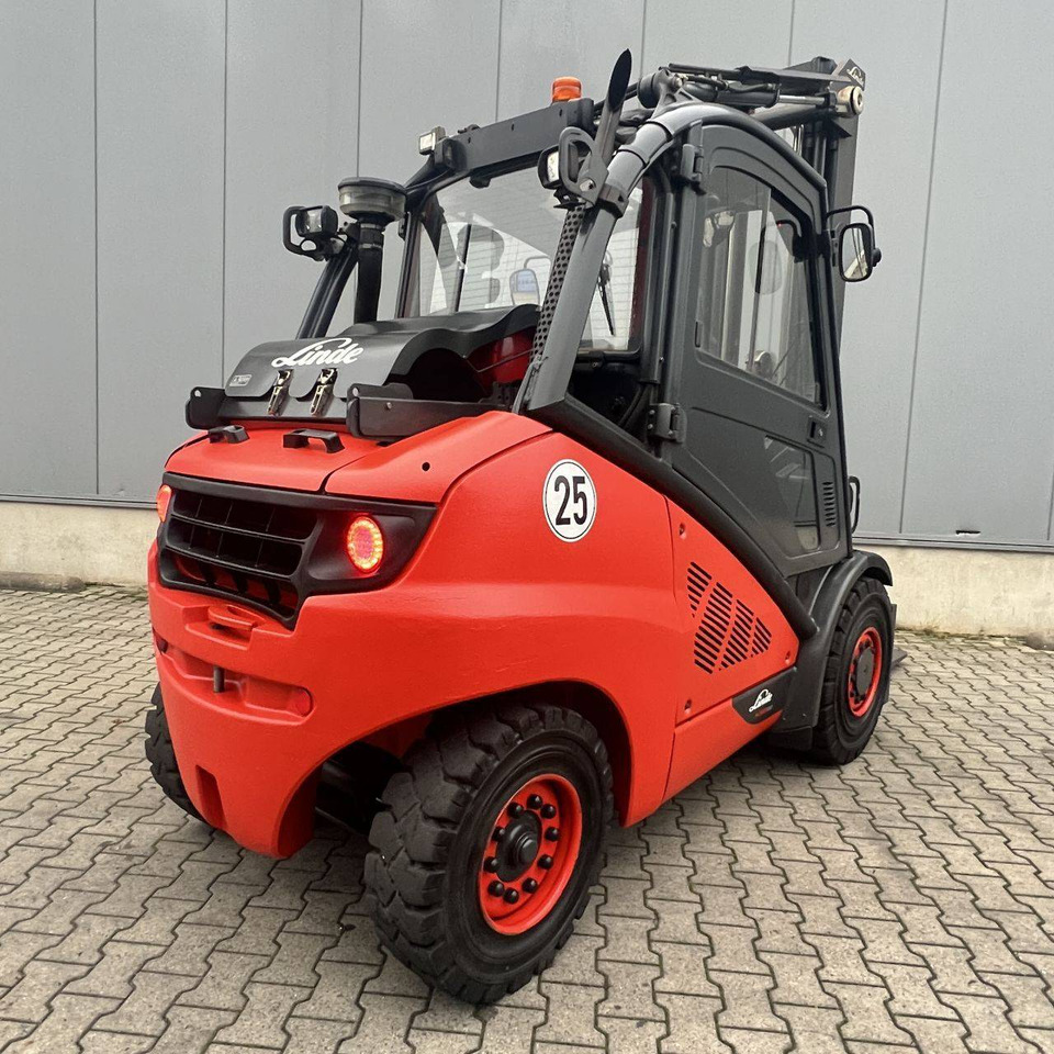 Linde H50T-02 (394) EVO - Empilhadeira a gás: foto 3 Linde H50T-02 (394) EVO - Empilhadeira a gás: foto 3