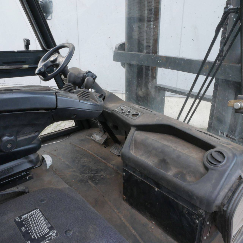 Linde H80D/900 (396-02) - Empilhadeira a diesel: foto 4 Linde H80D/900 (396-02) - Empilhadeira a diesel: foto 4