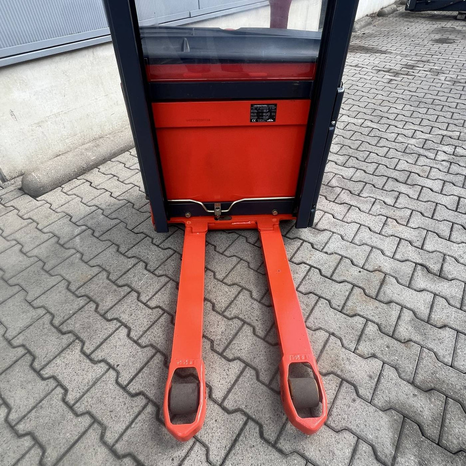 Linde L10 (379) - Stacker: foto 3 Linde L10 (379) - Stacker: foto 3