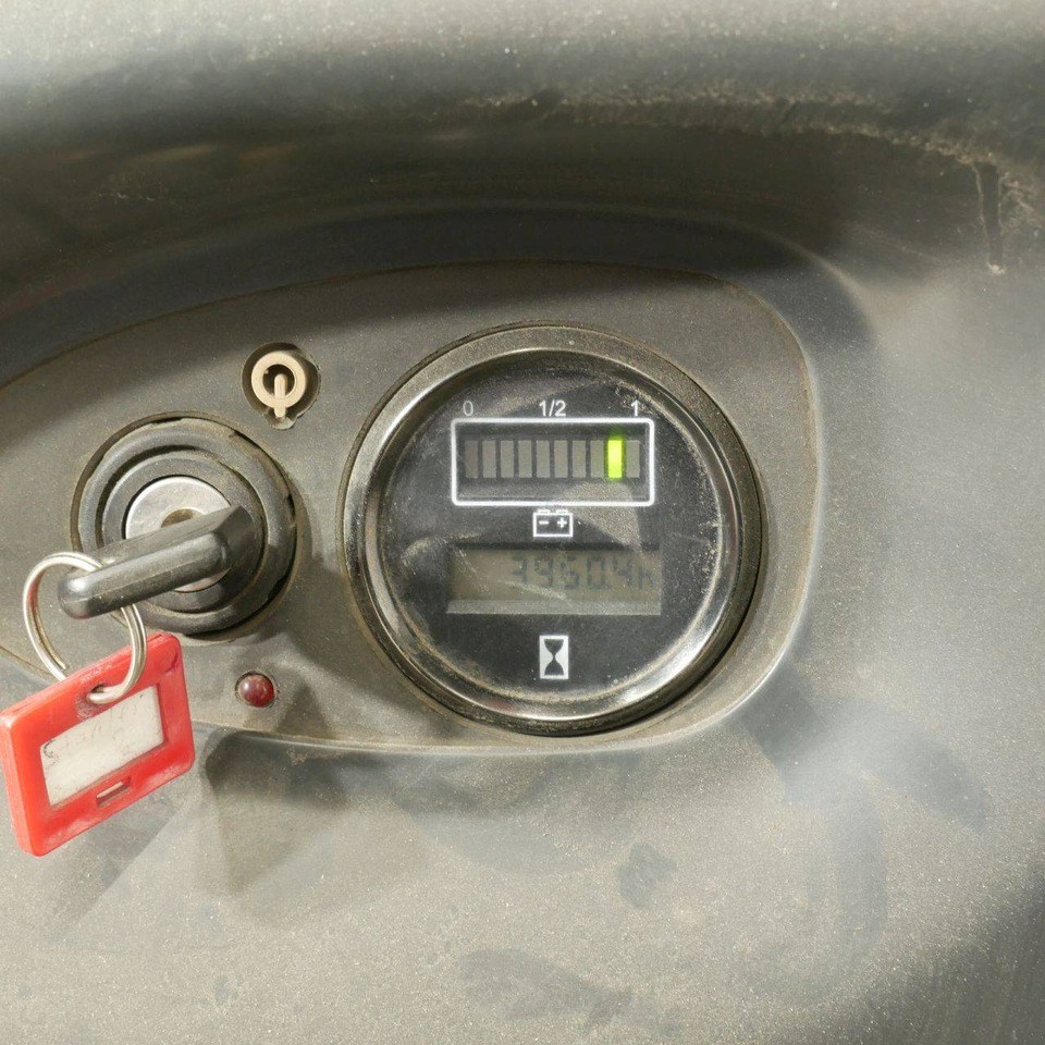 Linde L14AP (372) - Stacker: foto 5 Linde L14AP (372) - Stacker: foto 5