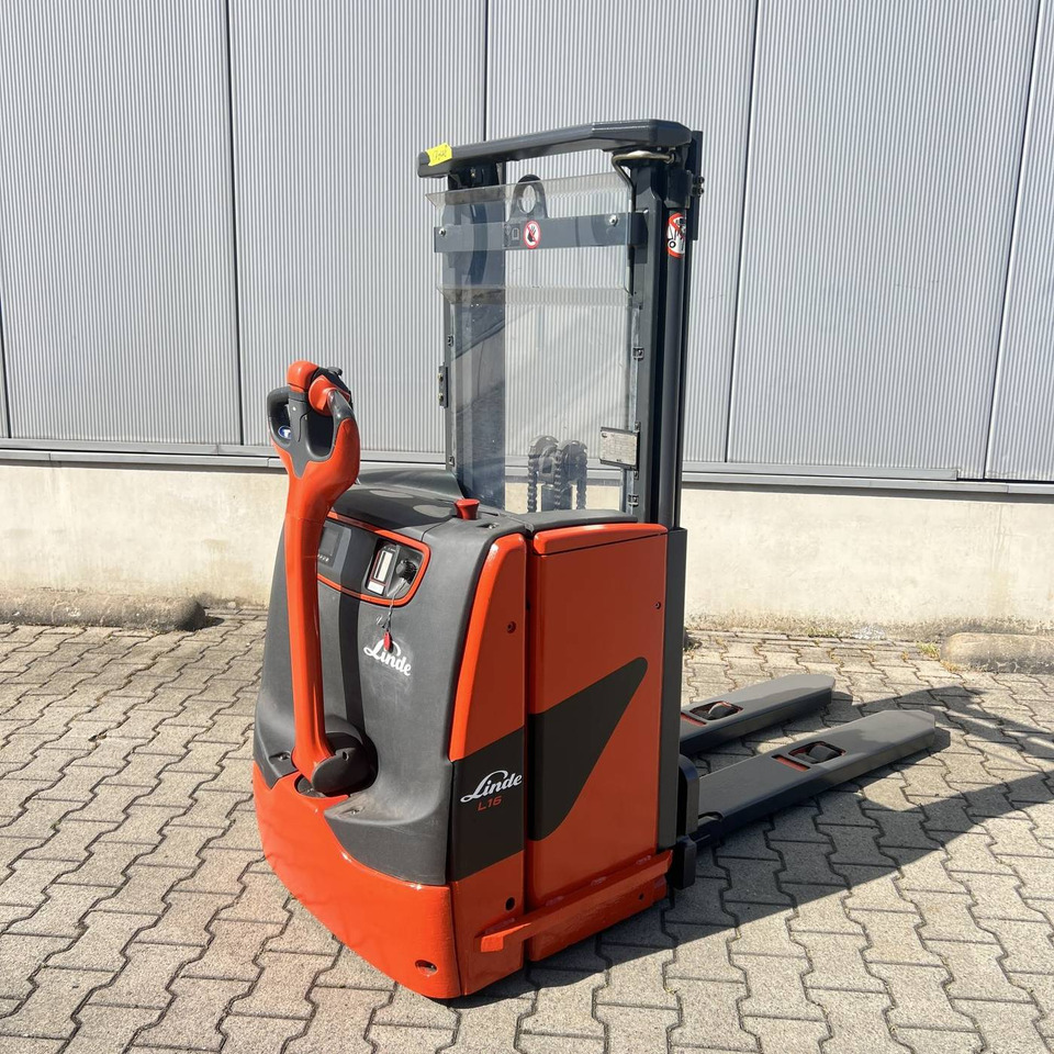 Linde L16 (1173) - Stacker: foto 1 Linde L16 (1173) - Stacker: foto 1
