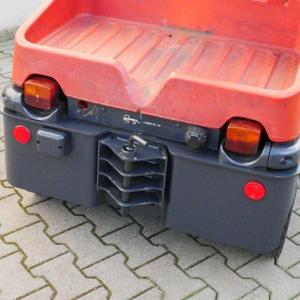 Linde P60Z (126) - Trator elétrics: foto 4 Linde P60Z (126) - Trator elétrics: foto 4