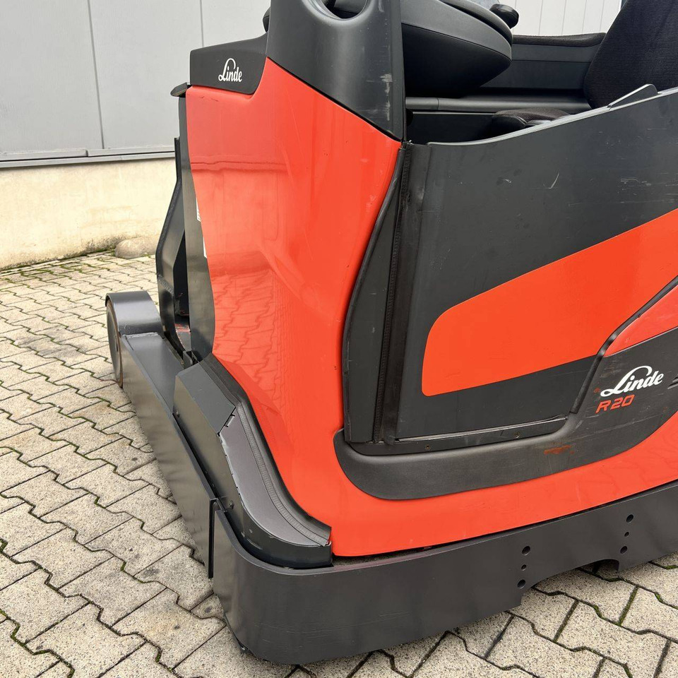 Linde R20W (1120) - Empilhador retráctil: foto 5 Linde R20W (1120) - Empilhador retráctil: foto 5