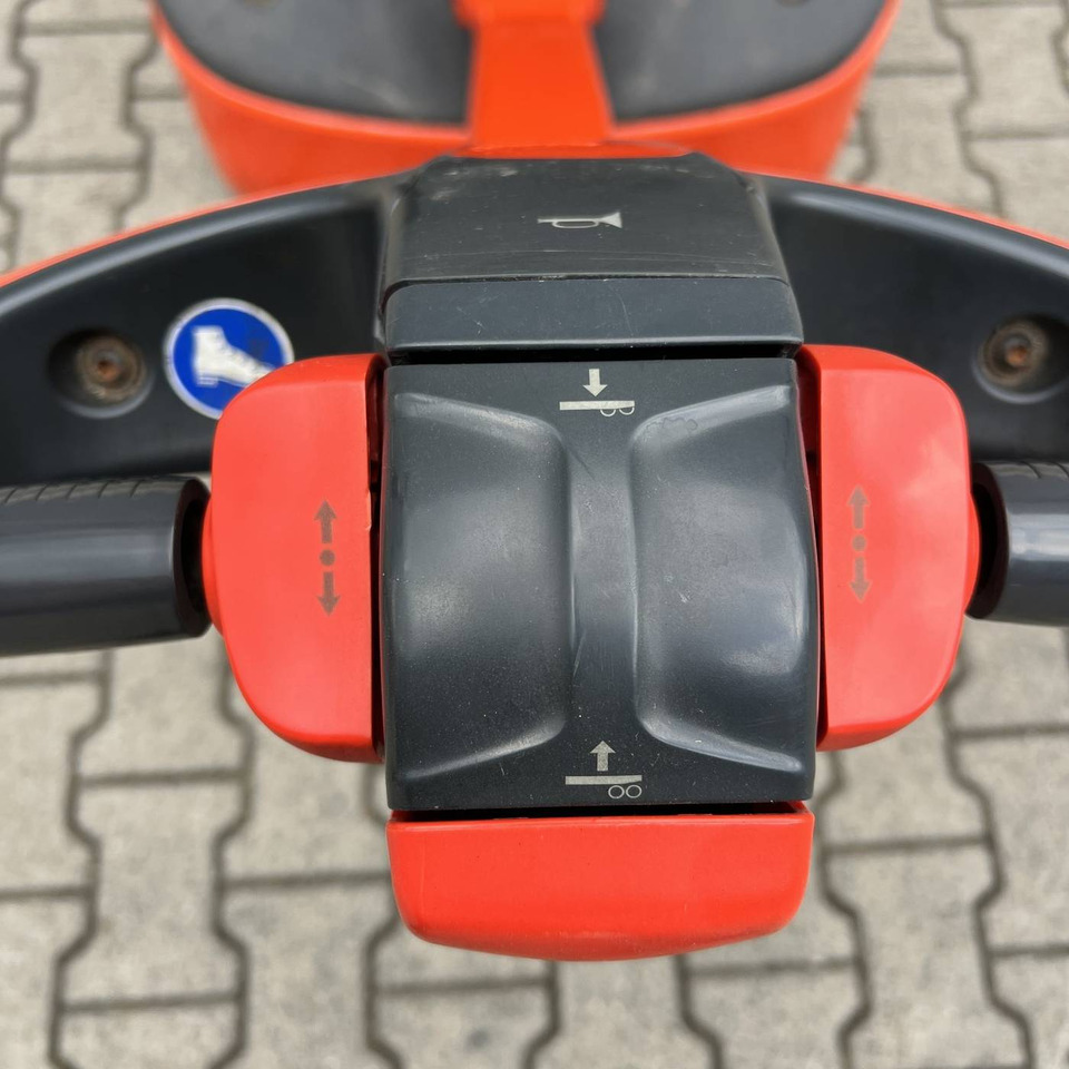 Leasing de Linde T16 (1152) Linde T16 (1152): foto 11 Leasing de Linde T16 (1152) Linde T16 (1152): foto 11