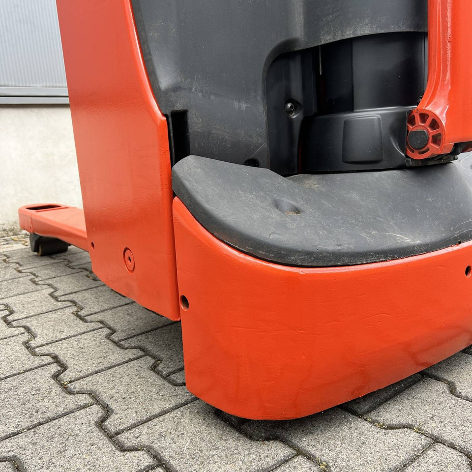 Leasing de Linde T16 (1152) Linde T16 (1152): foto 8 Leasing de Linde T16 (1152) Linde T16 (1152): foto 8