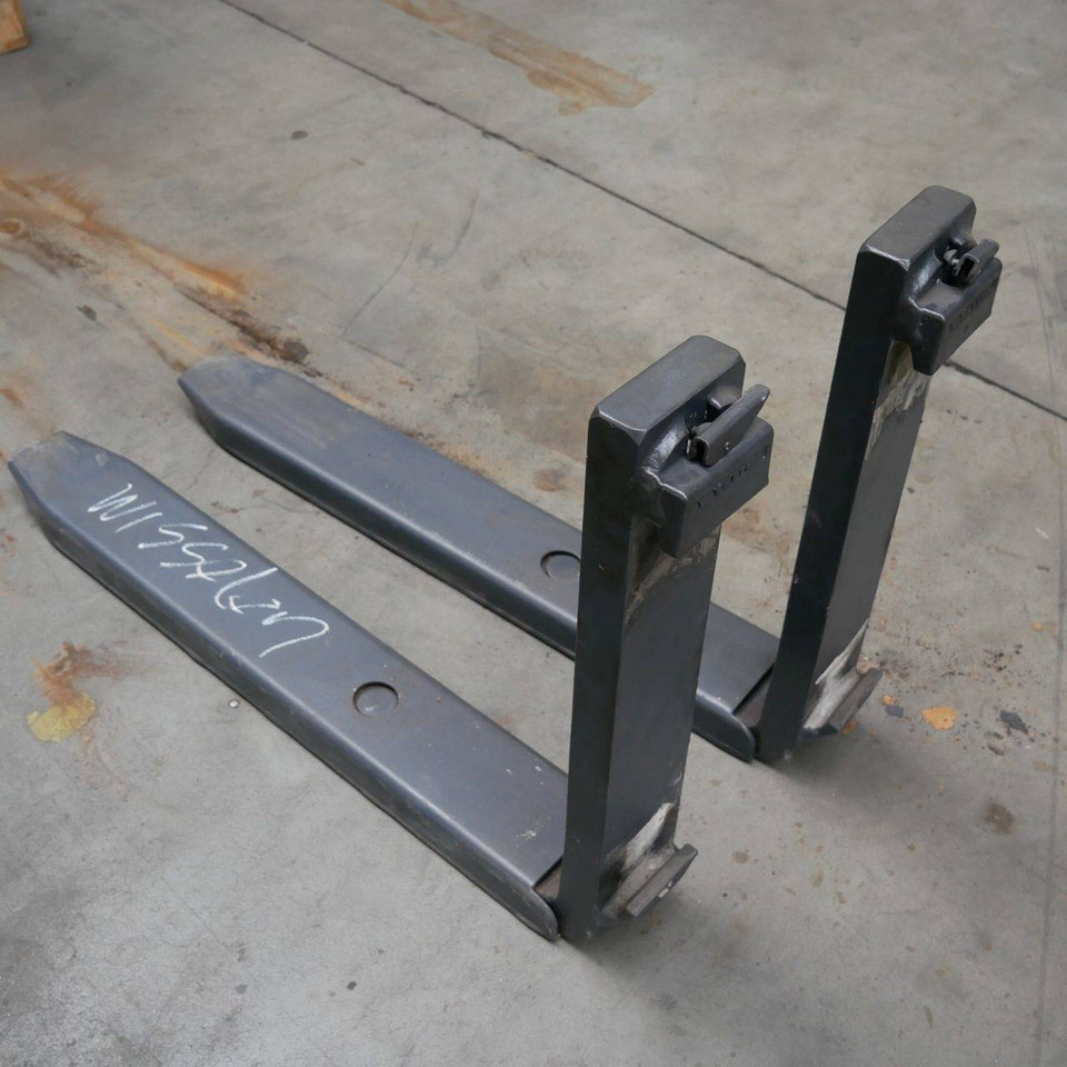 Manual Reachforks - Garfos: foto 1 Manual Reachforks - Garfos: foto 1