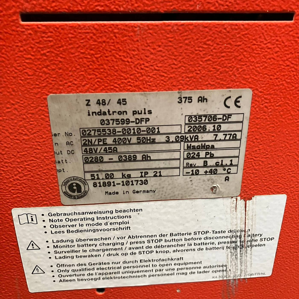 Hawker 48V/45A - Peça de reposição por Equipamento de movimentação: foto 4 Hawker 48V/45A - Peça de reposição por Equipamento de movimentação: foto 4