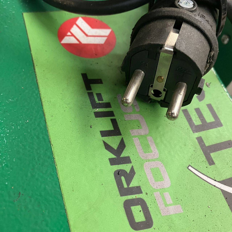 Hoppecke E230 G24/65 B-F15FS Trak power Optimal Charge (2) - Peça de reposição por Equipamento de movimentação: foto 4 Hoppecke E230 G24/65 B-F15FS Trak power Optimal Charge (2) - Peça de reposição por Equipamento de movimentação: foto 4